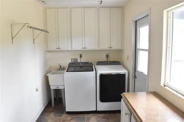 Listing Photo 22