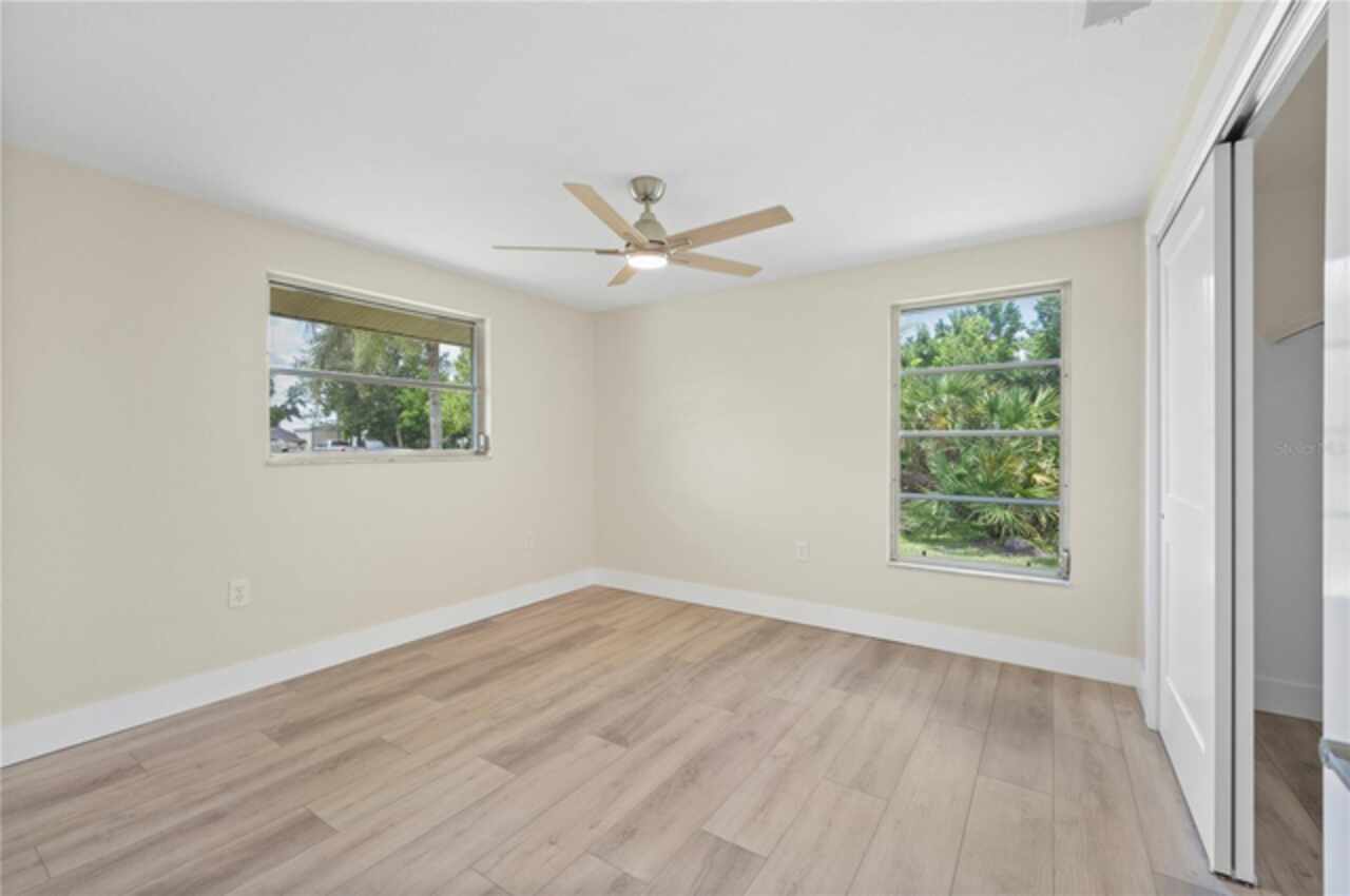 Listing Photo 34
