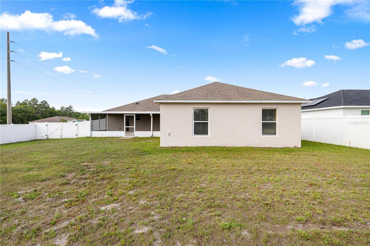 Listing Photo 32