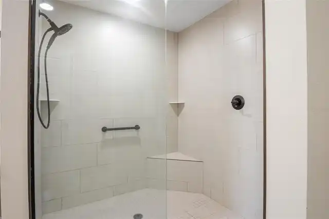 Listing Photo 32