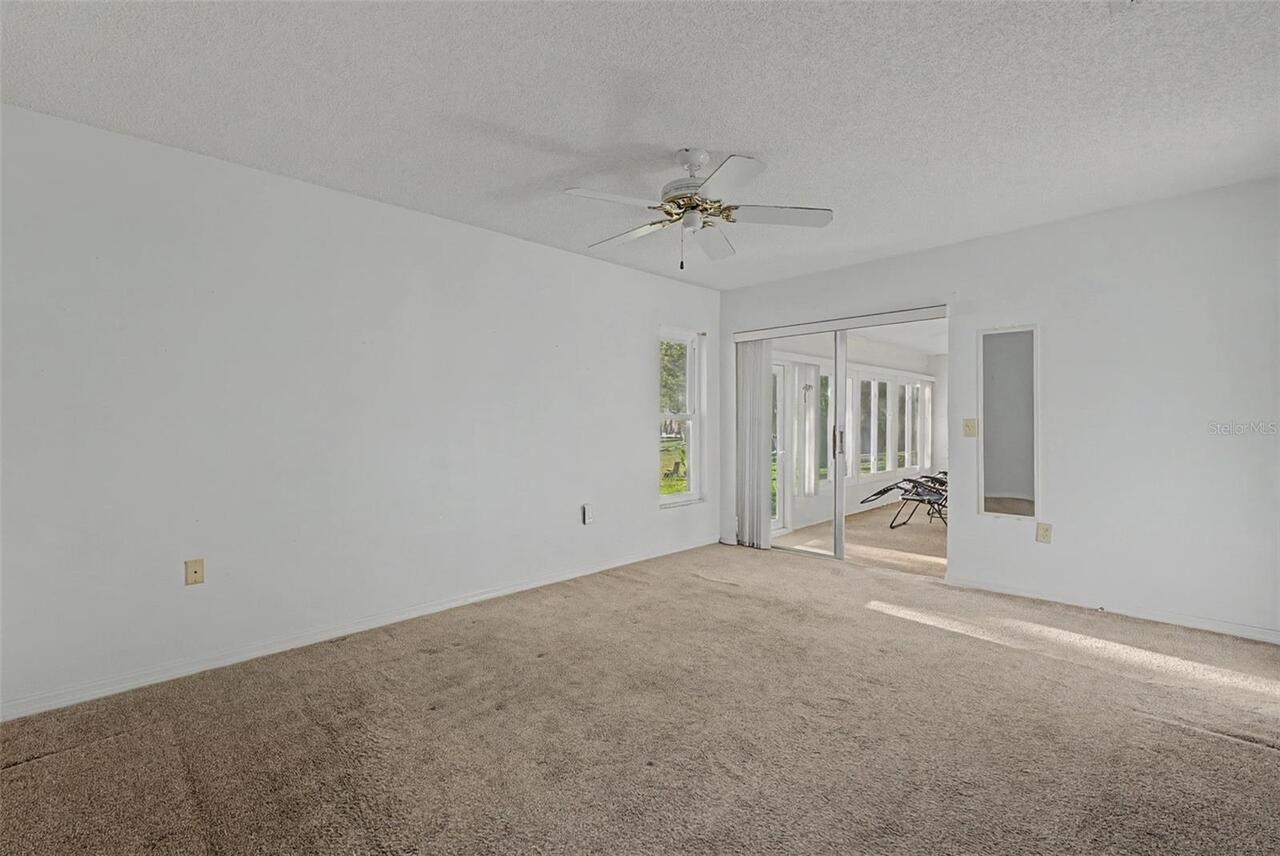 Listing Photo 44