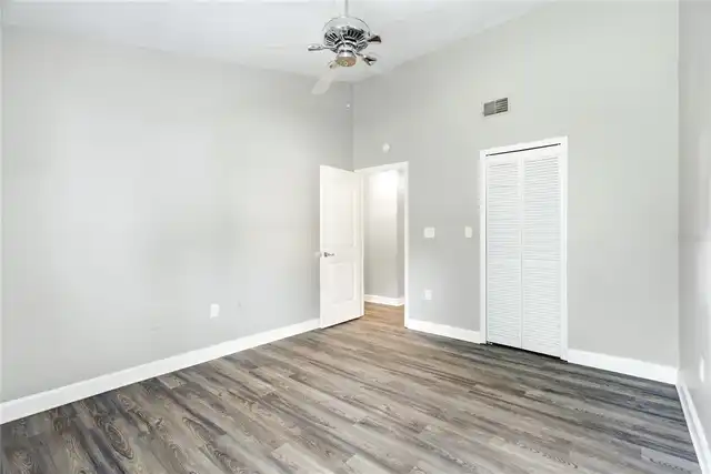 Listing Photo 29