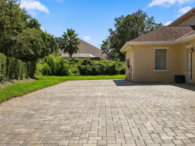 Listing Photo 34