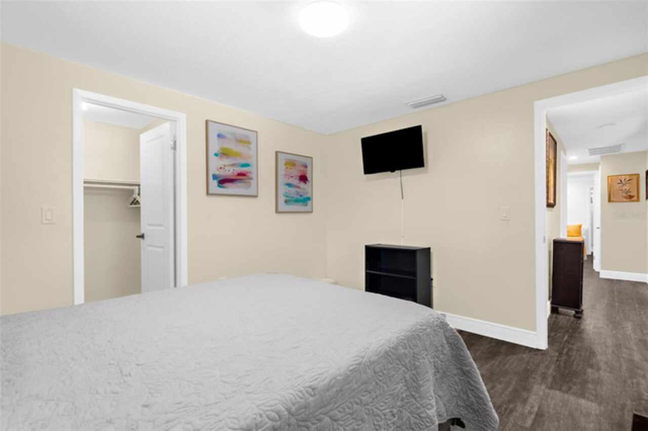 Listing Photo 33