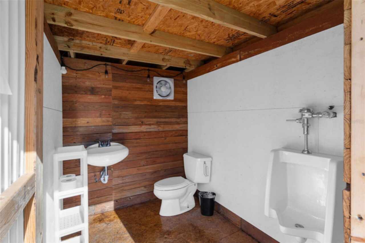 Listing Photo 43