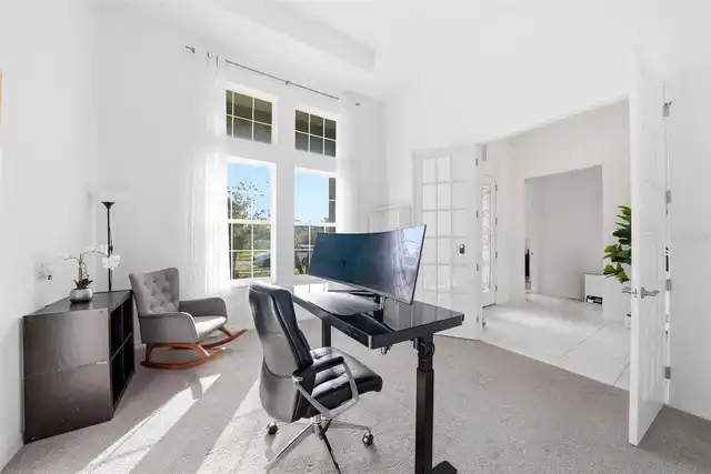 Listing Photo 19