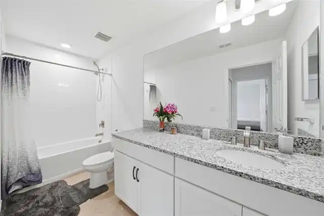 Listing Photo 29