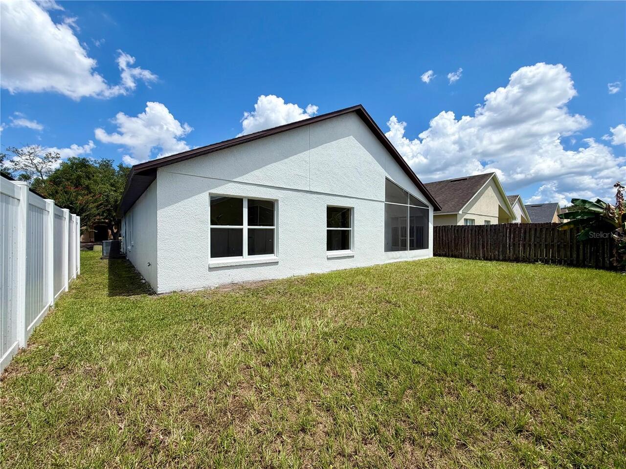Listing Photo 28