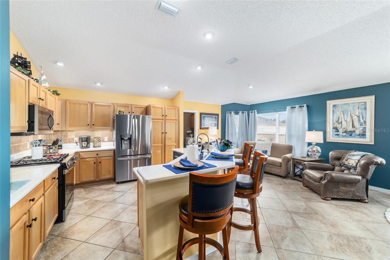 Listing Photo 11