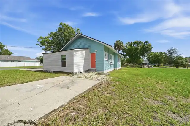 Listing Photo 44