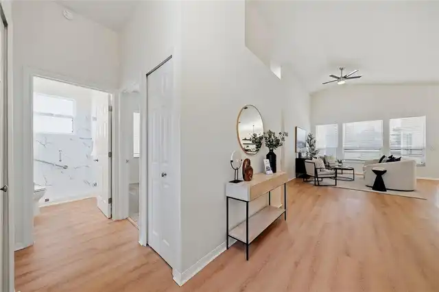 Listing Photo 6