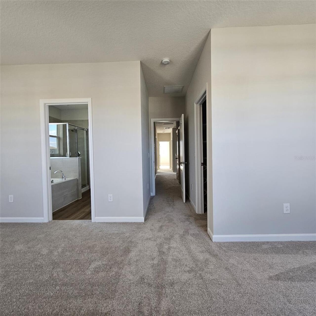 Listing Photo 14