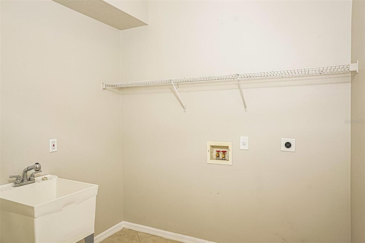 Listing Photo 9