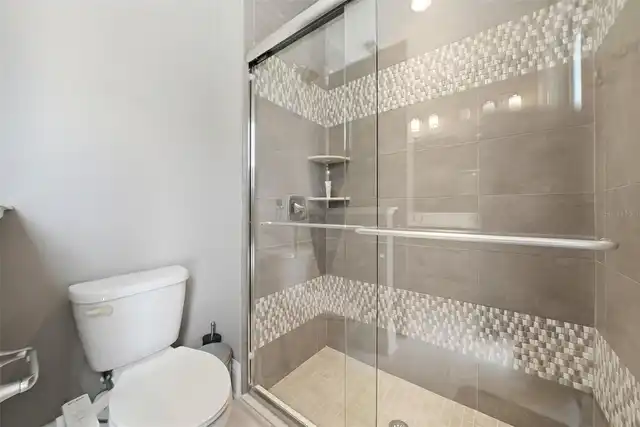 Listing Photo 41