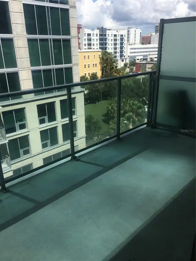 Listing Photo 12