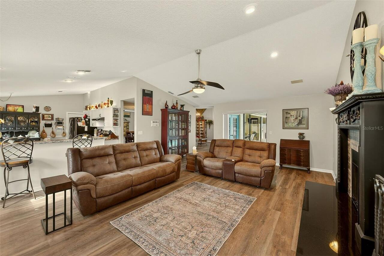 Listing Photo 13
