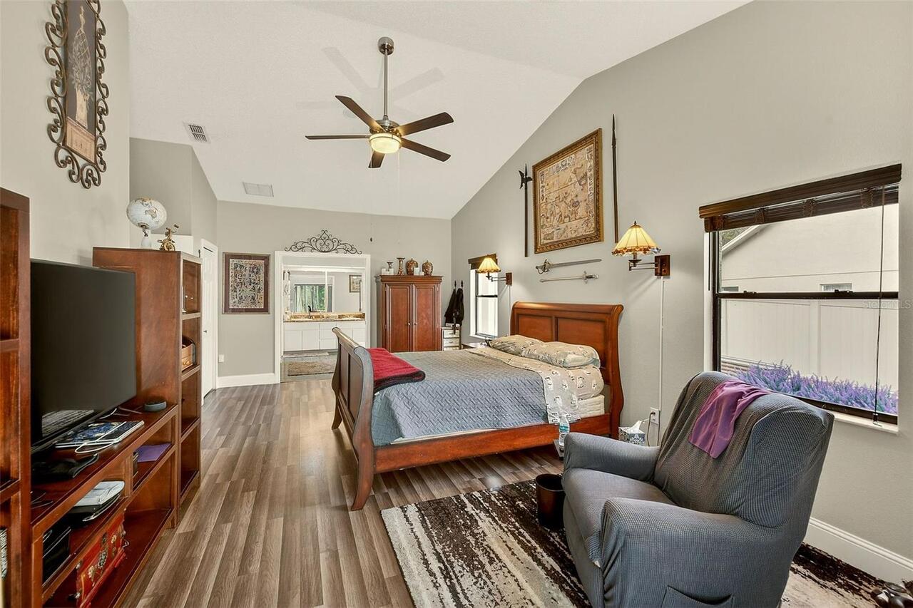 Listing Photo 23