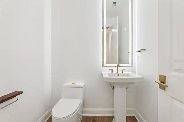 Listing Photo 17