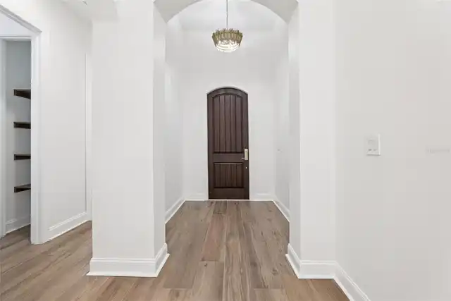 Listing Photo 19