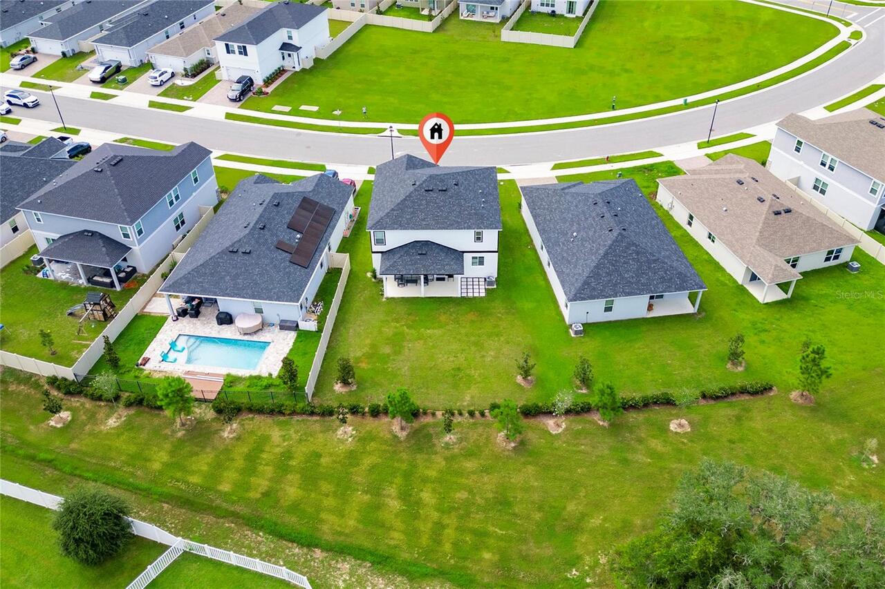 Listing Photo 10