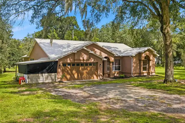 Listing Photo 6