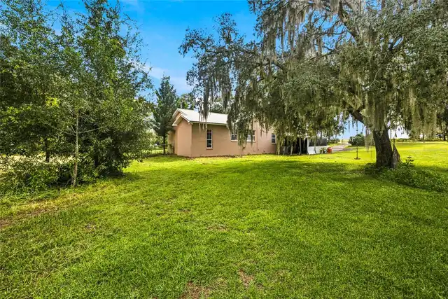 Listing Photo 8