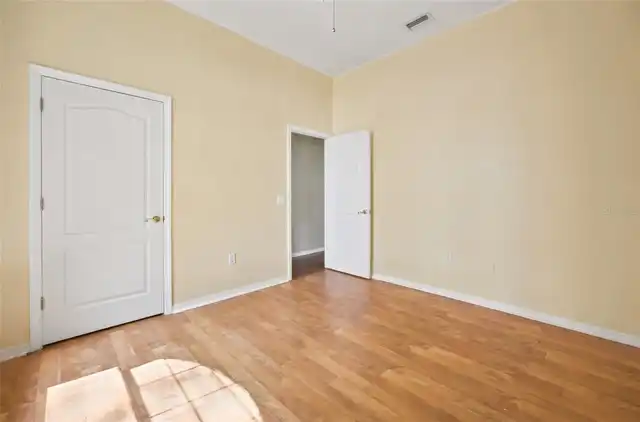 Listing Photo 34