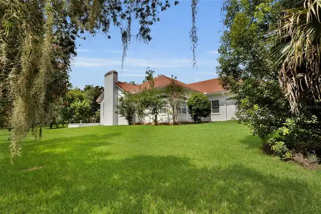 Listing Photo 24