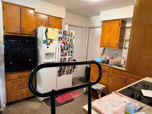 Listing Photo 6