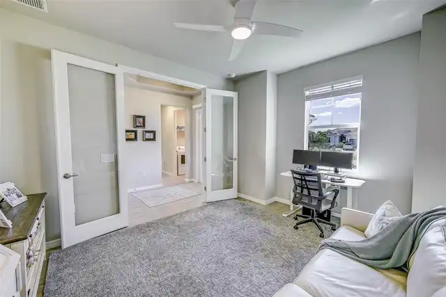 Listing Photo 9