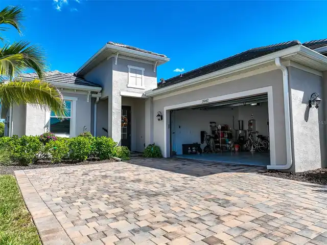 Listing Photo 33