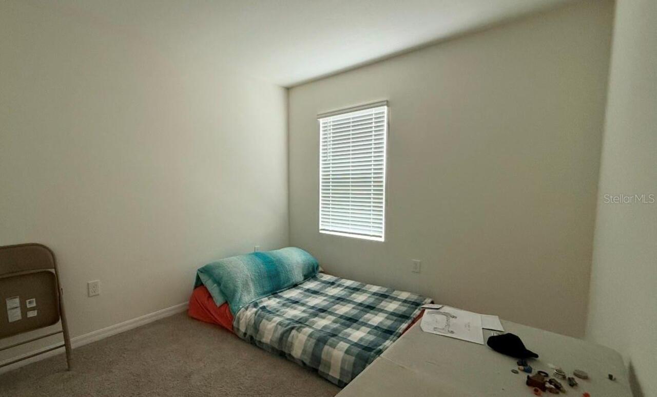 Listing Photo 8