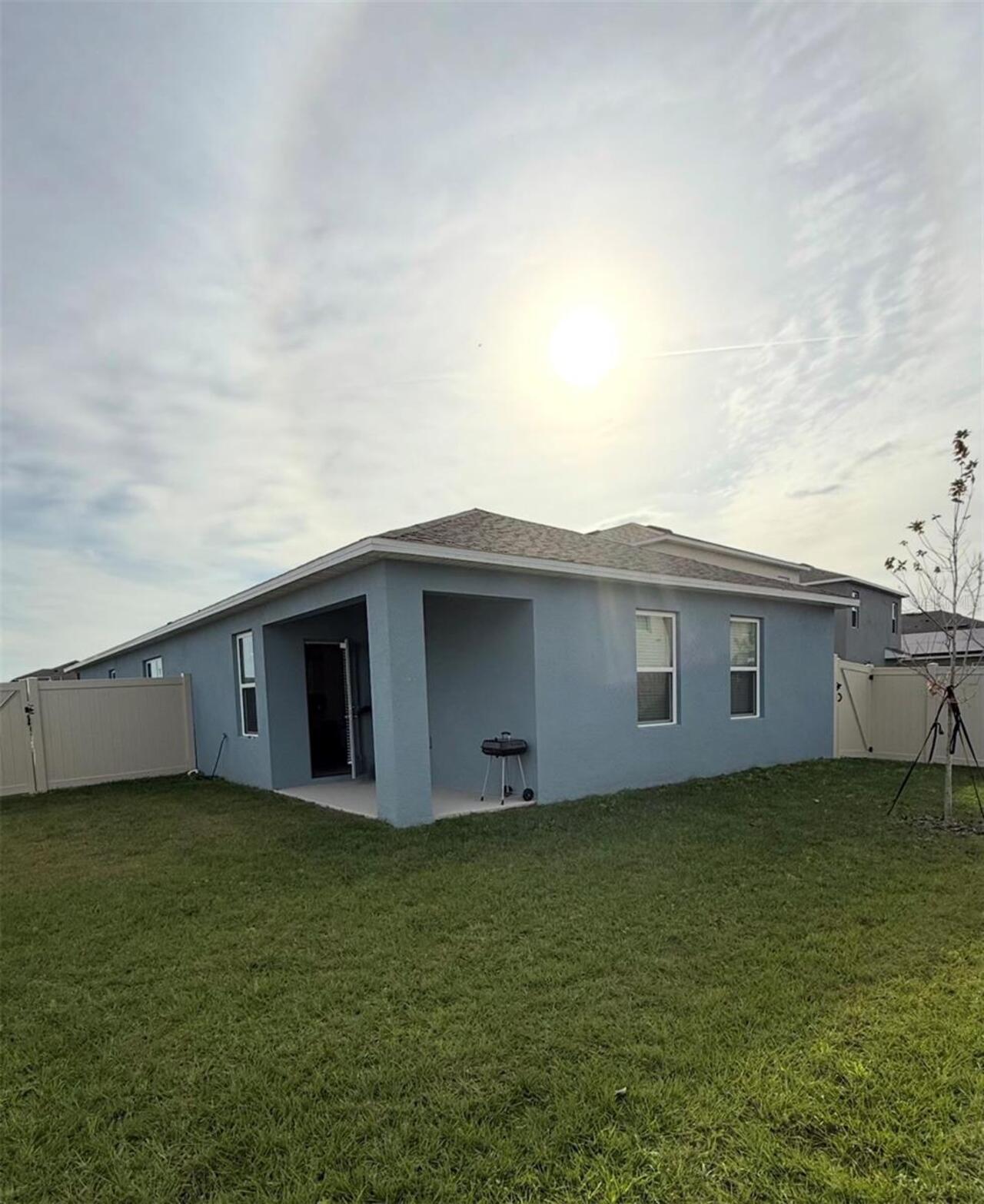 Listing Photo 11