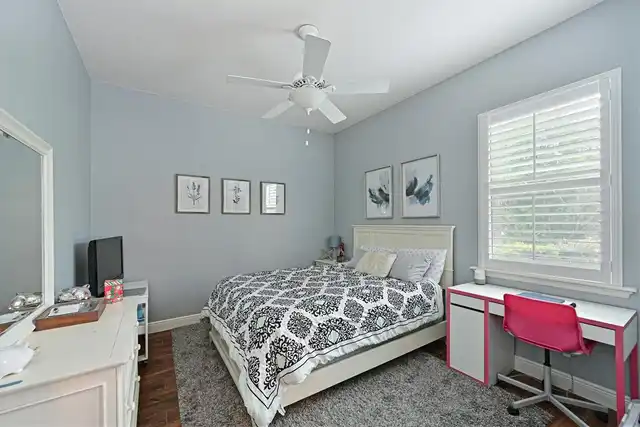 Listing Photo 20