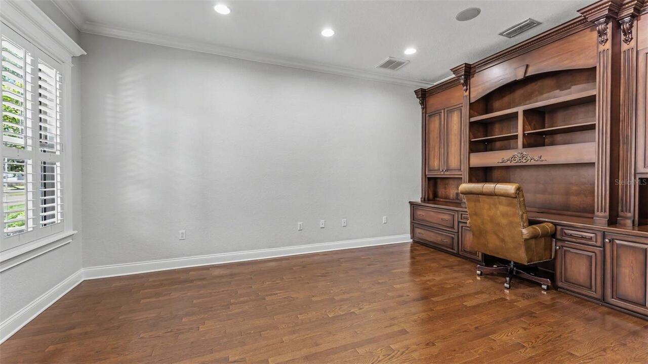 Listing Photo 18