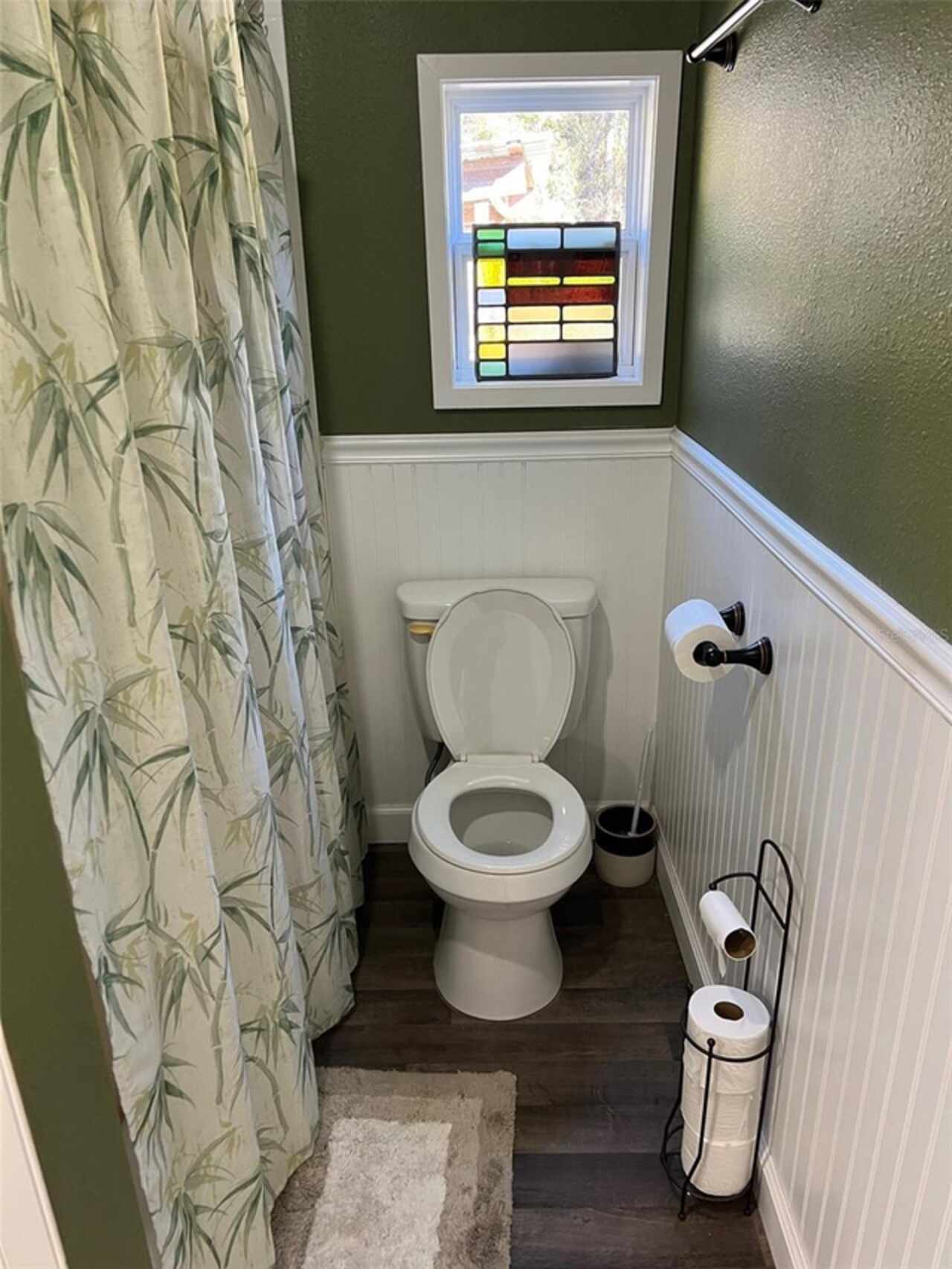 Listing Photo 9