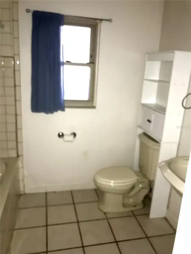 Listing Photo 7