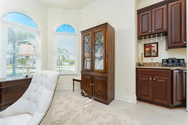 Listing Photo 22