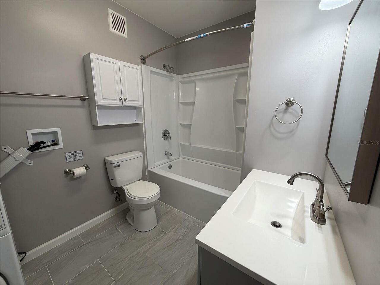 Listing Photo 12