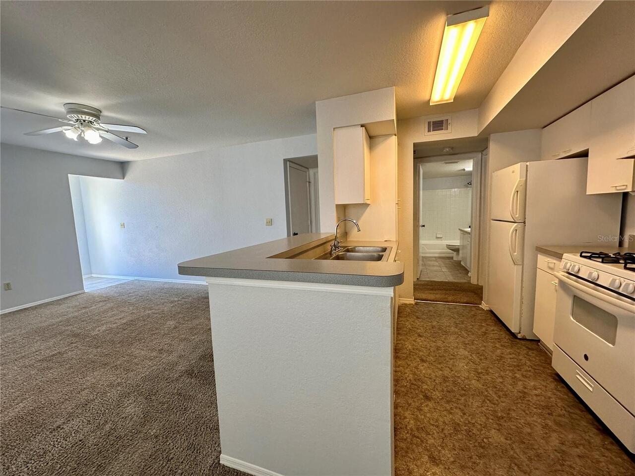 Listing Photo 6