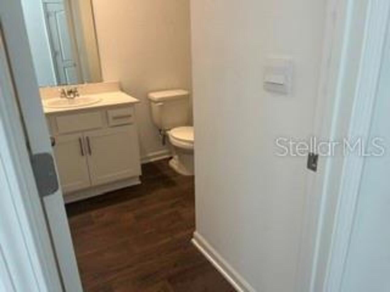 Listing Photo 12