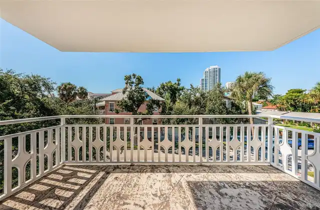 Listing Photo 24