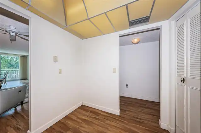 Listing Photo 33