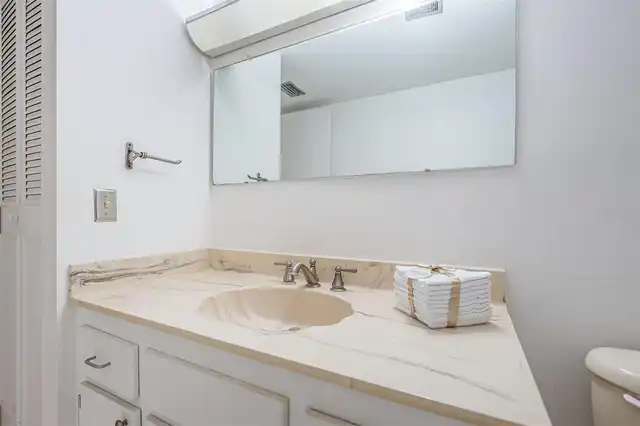Listing Photo 44