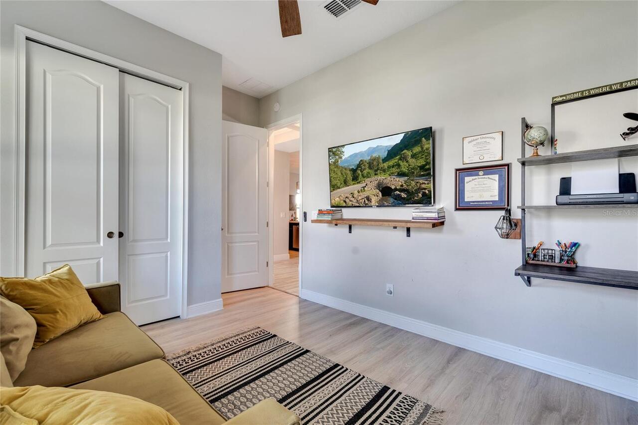 Listing Photo 18