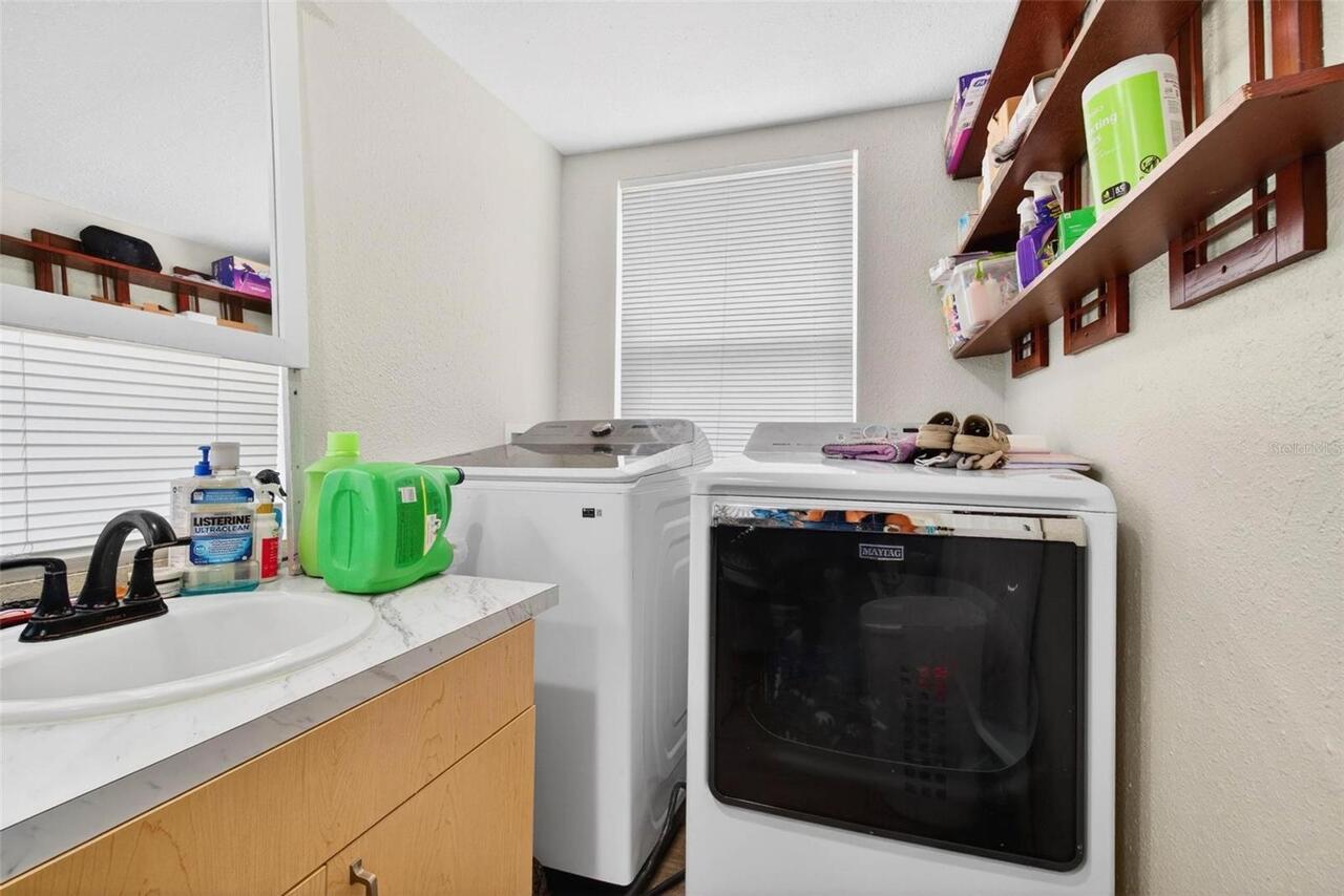 Listing Photo 12