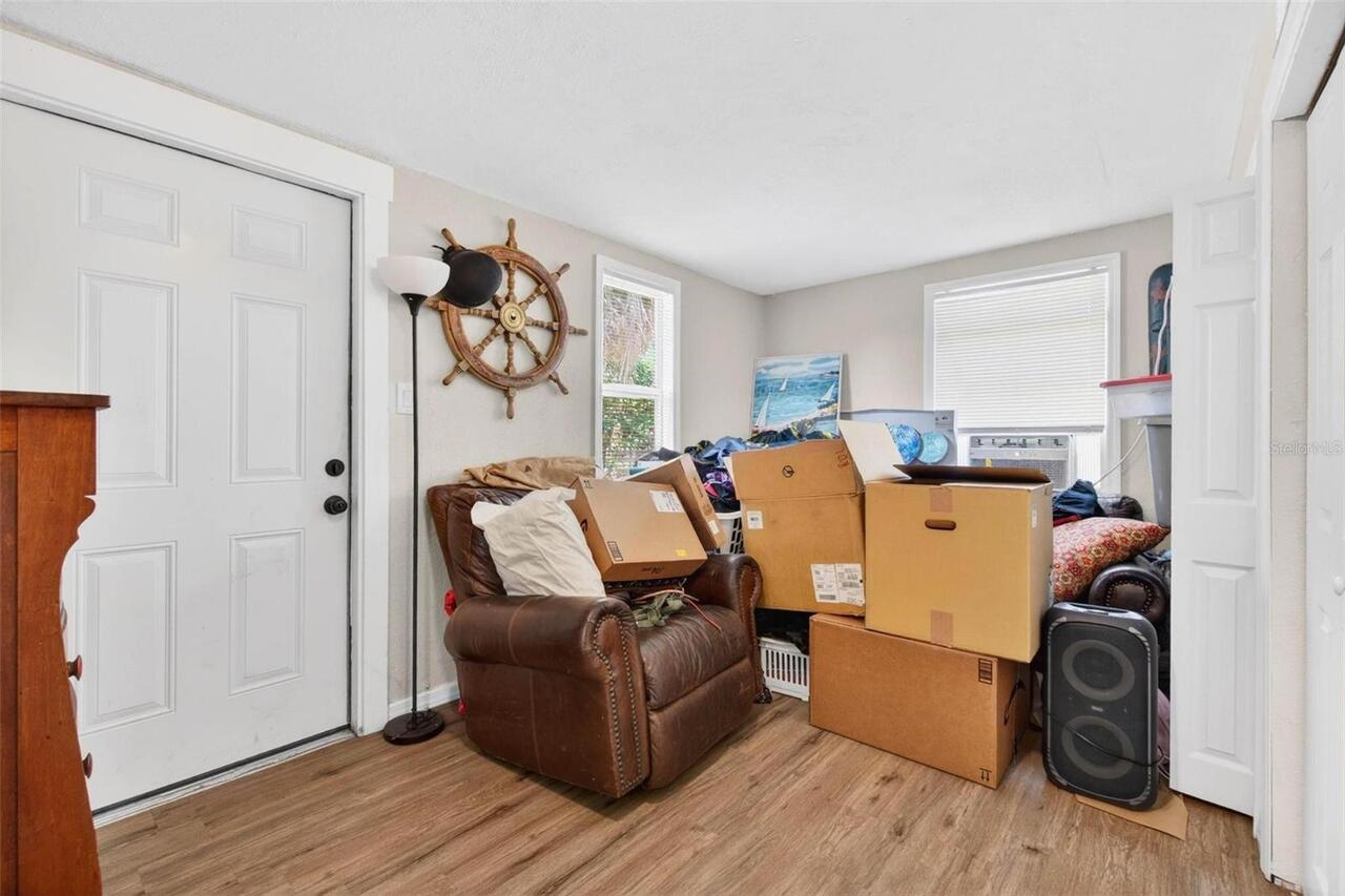 Listing Photo 14