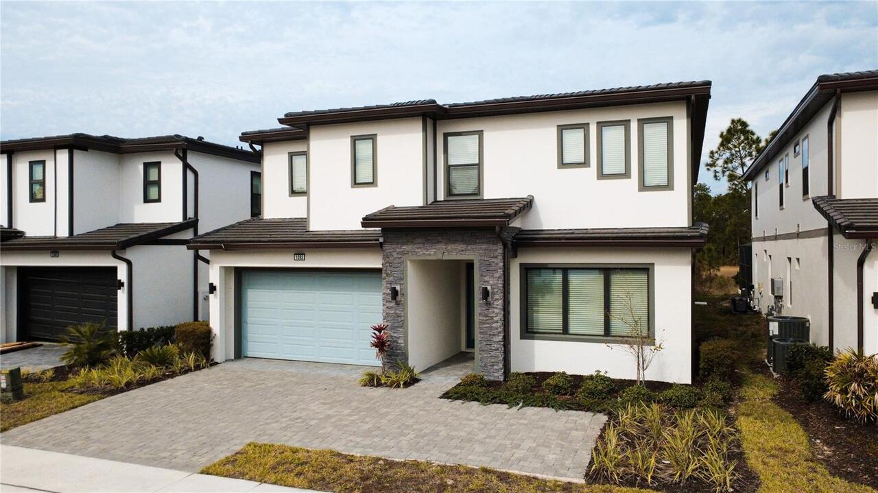 Davenport Real Estate