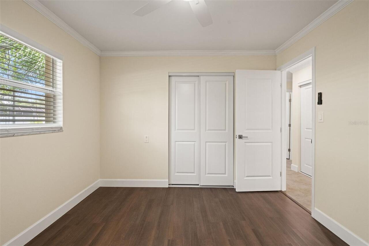 Listing Photo 24