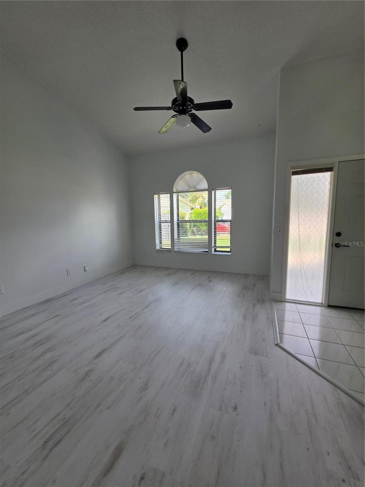Listing Photo 7